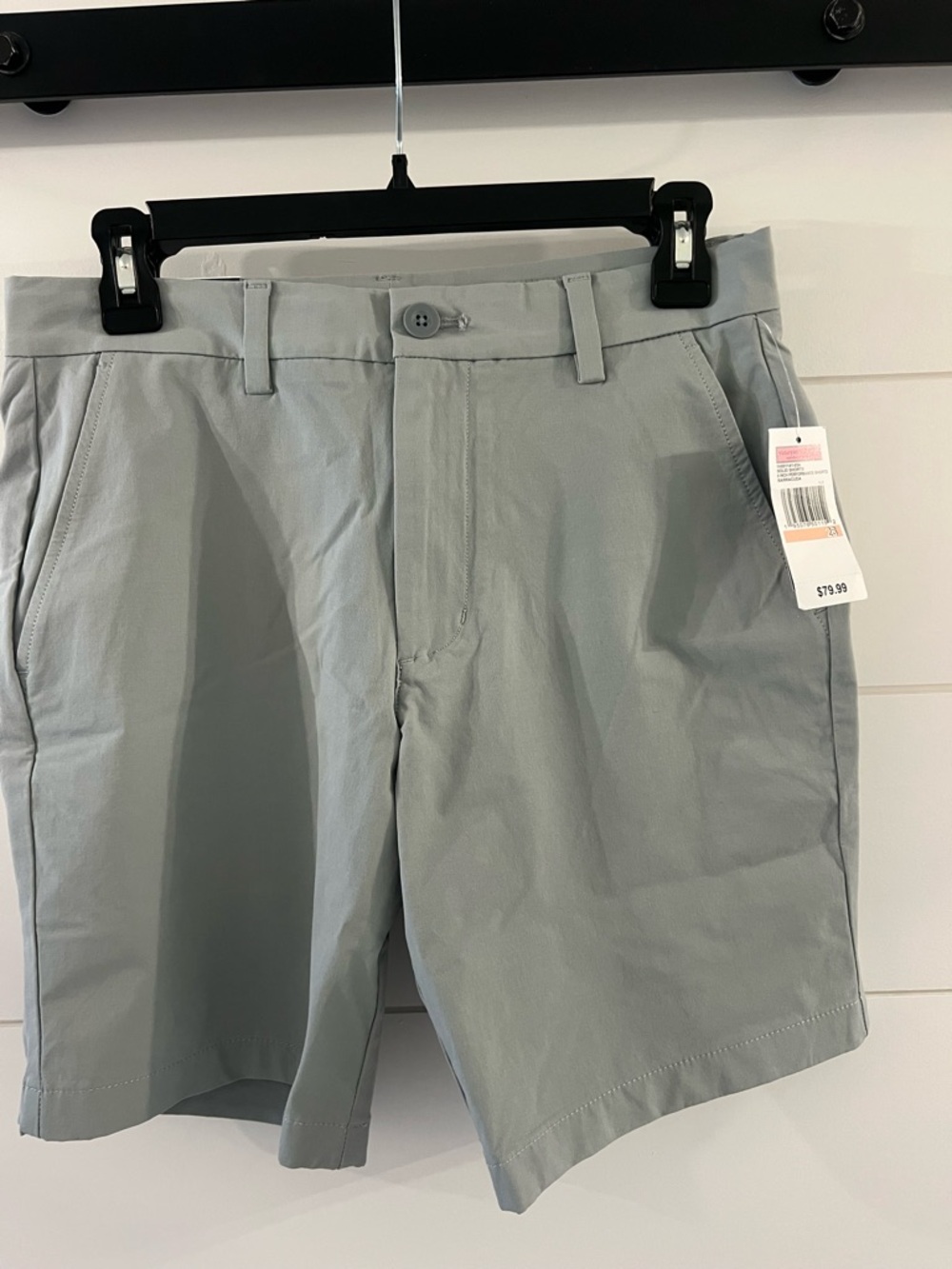 Vineyard Vines 8” performance breaker short NWTS Light Gray